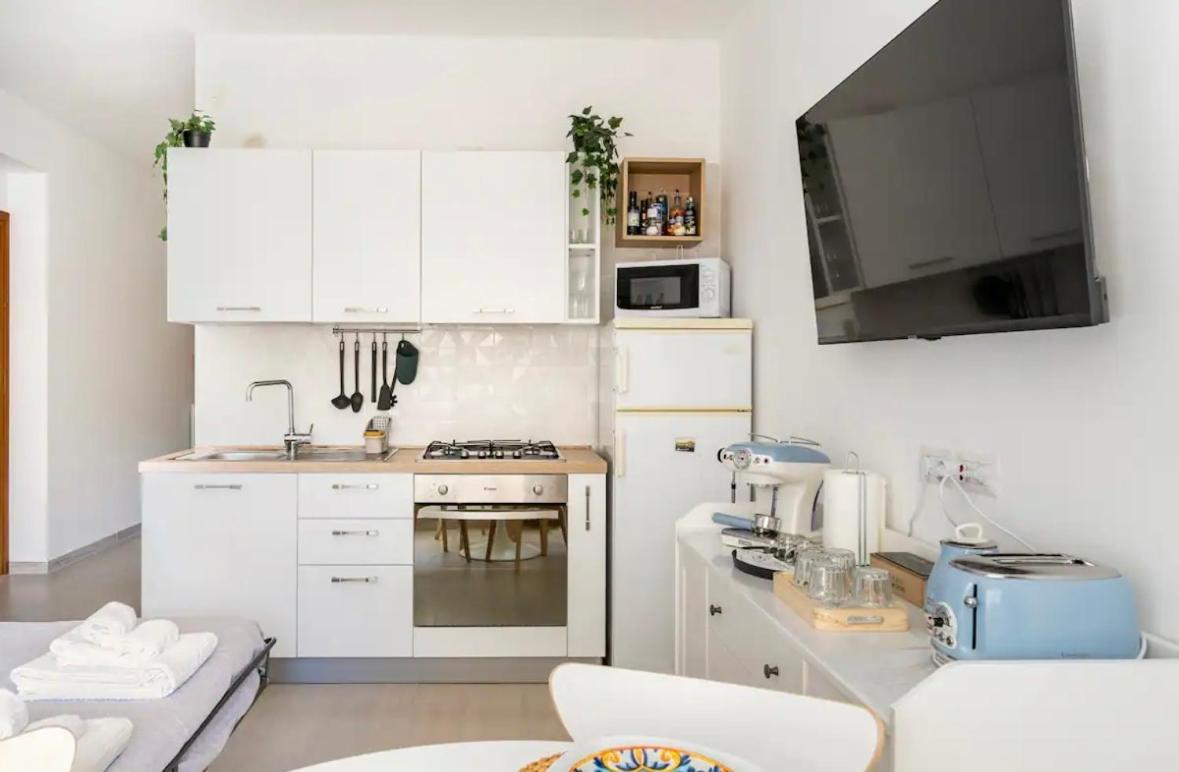 Luluhouse Appartement Cefalù Buitenkant foto